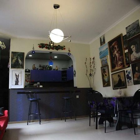 Guesthouse Different Tbilisi ภายนอก รูปภาพ