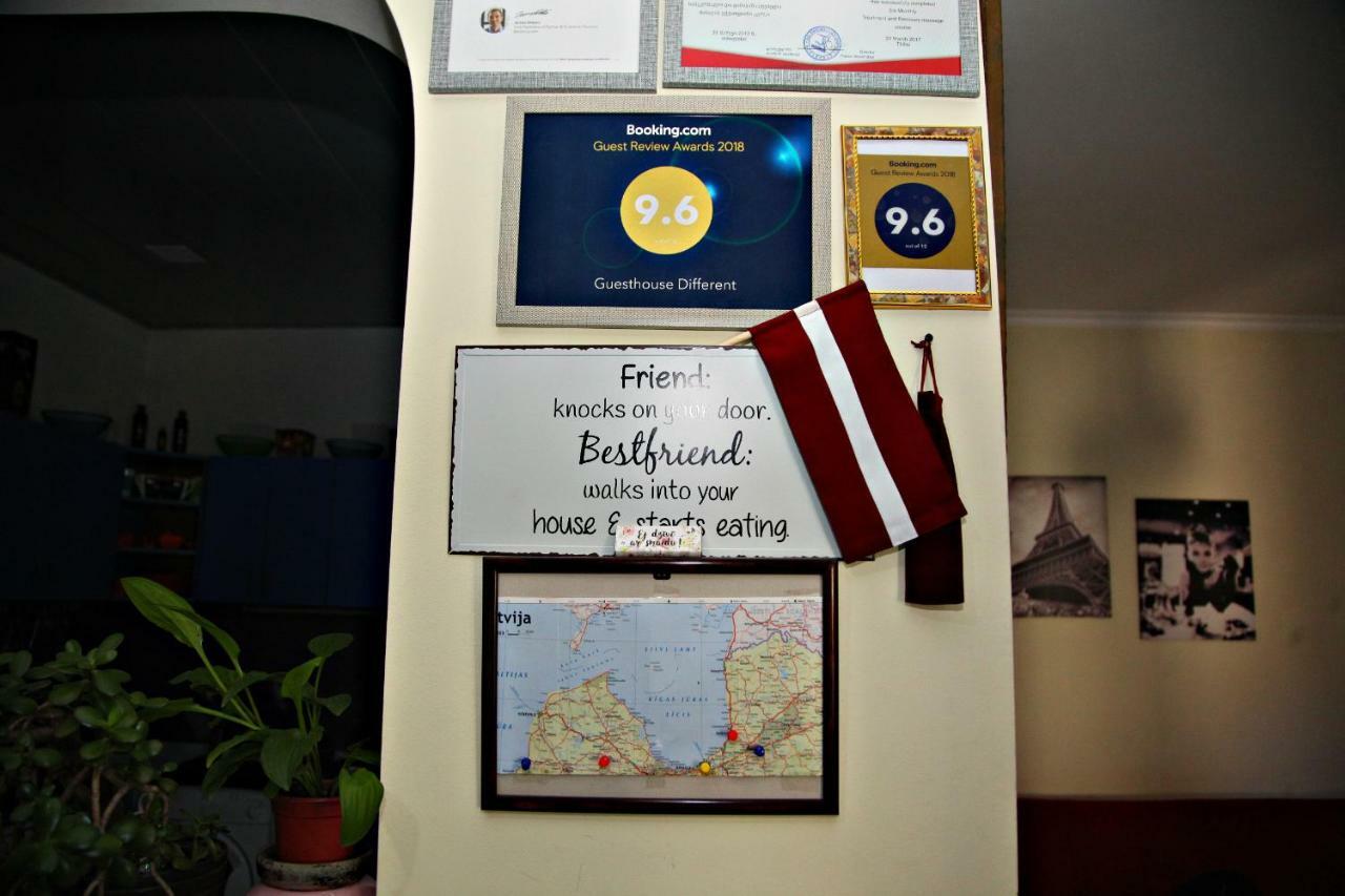 Guesthouse Different Tbilisi ภายนอก รูปภาพ